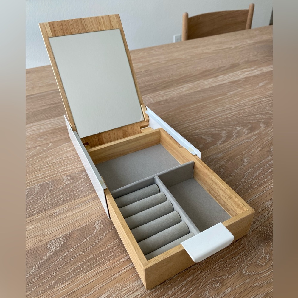 Umbra Stowit Jewelry Box